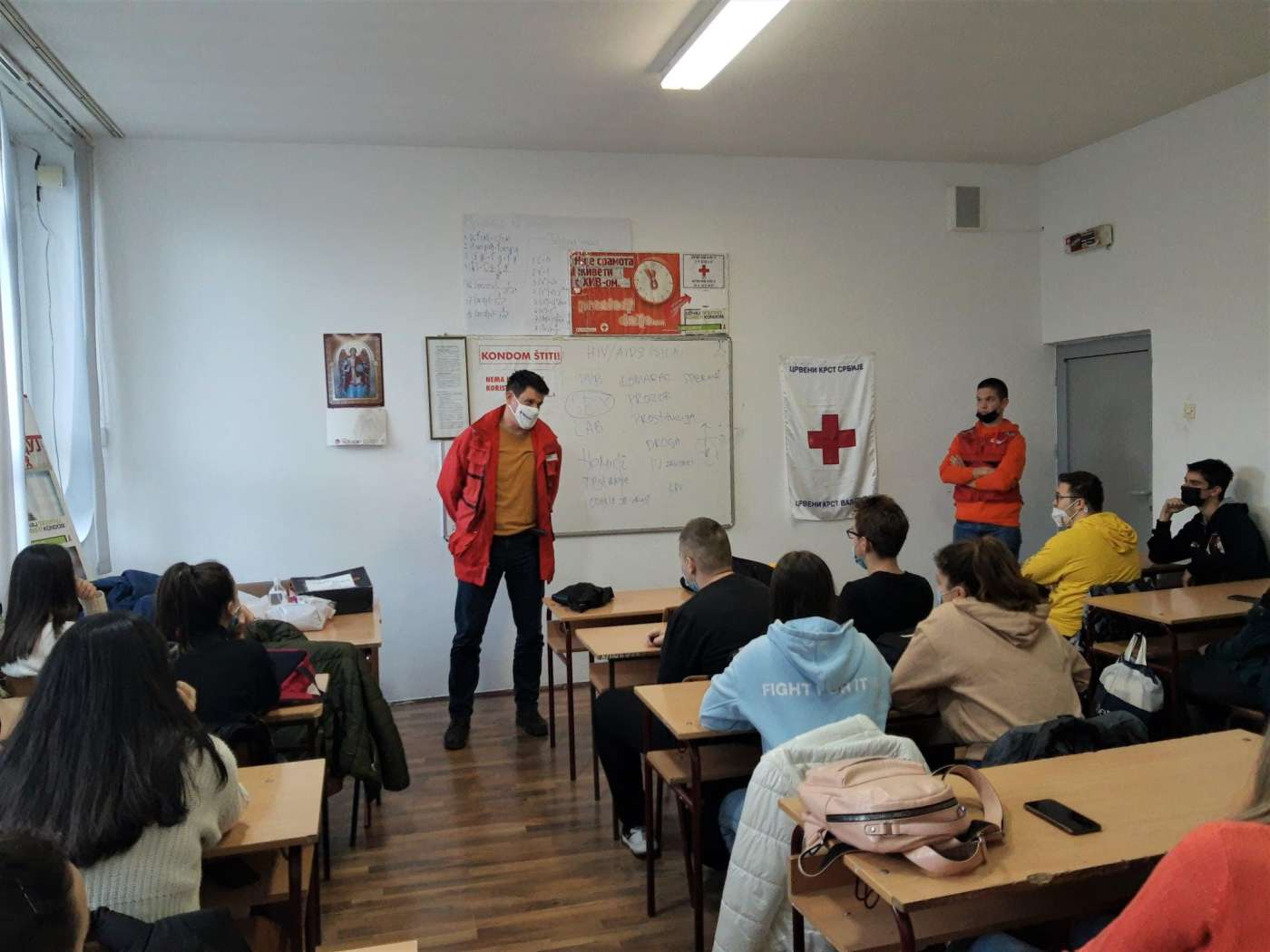 02.12.2021. – PREDAVANJE I TRIBINA – prevencija HIV infekcije i očuvanje reproduktivnog zdravlja za učenike Medicinske škole Valjevo na temu: „Nađi pravi izbor“