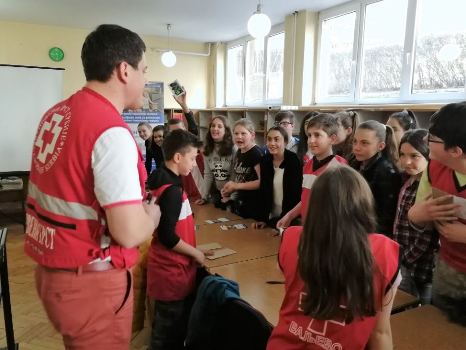 04.03.2019. – Crveni krst Valjevo je u sklopu projekta „City Walk“ – u OŠ „Milovan Glišić“ realizovao aktivnosti na Promociji zdravih stilova života