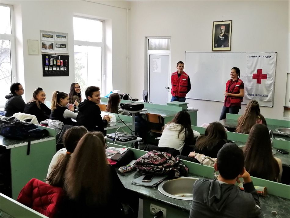 04.12.2019. – HIV/SIDA – predavanja i radionice novih mladih vršnjačkih edukatora Crvenog krsta Valjevo u Poljoprivrednoj školi