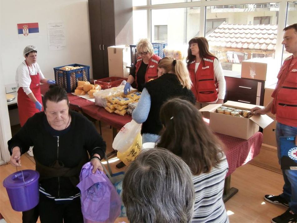 05.04.2018. – NARODNA KUHINjA - U susret Uskrsu, darivali smo 5.000 jaja i 500 konzerviranih jela korisnicima narodne kuhinje.