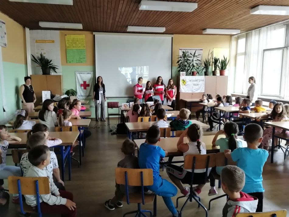 10.09.2019 - BEZBEDNOST DECE U SAOBRAĆAJU – za prvake – OŠ „SESTRE ILIĆ““ za 114 prvaka.
