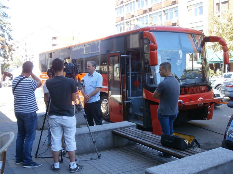 14.07.2017. Letnja kampanja u Valjevu: 91 lice ponudilo a 76 dalo krv