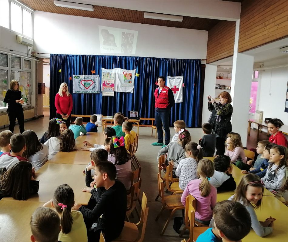 15.05.2019. – Crveni krst Valjevo nastavlja sa aktivnostima u nedelji Crvenog krsta i Nedelji zdravlja usta i zuba – predavanja i radionice u vrtiću Bambi