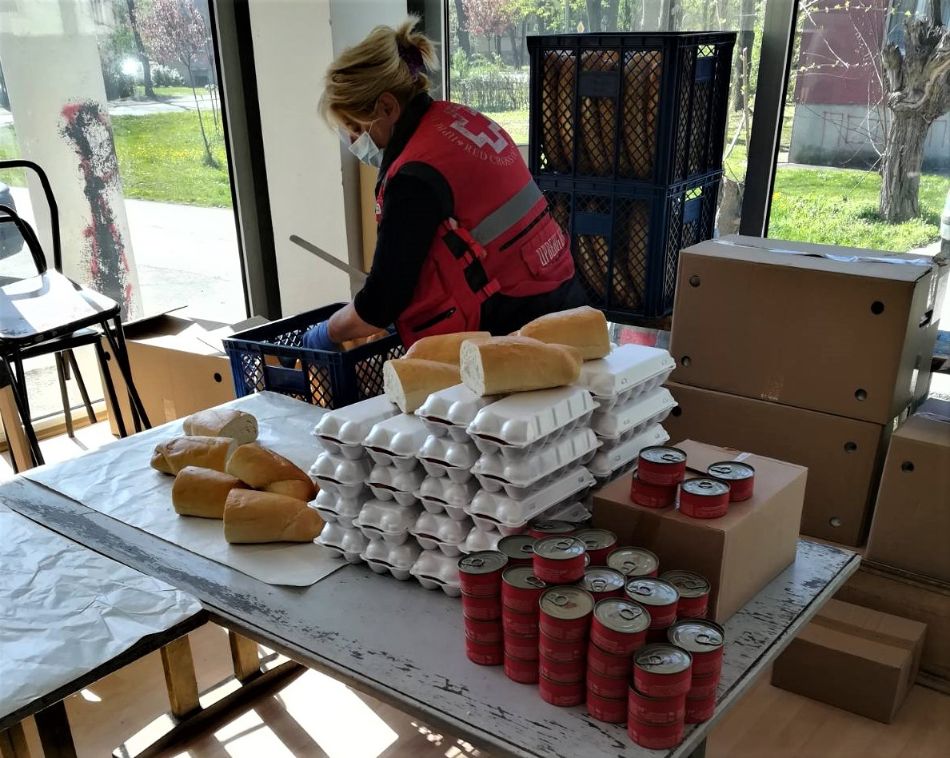 16.04.2020. – Radost DODATNIH davanja u susret Uskršnjim praznicima u teškom vremenu – za korisnike narodne kuhinje i druge ugrožene građane