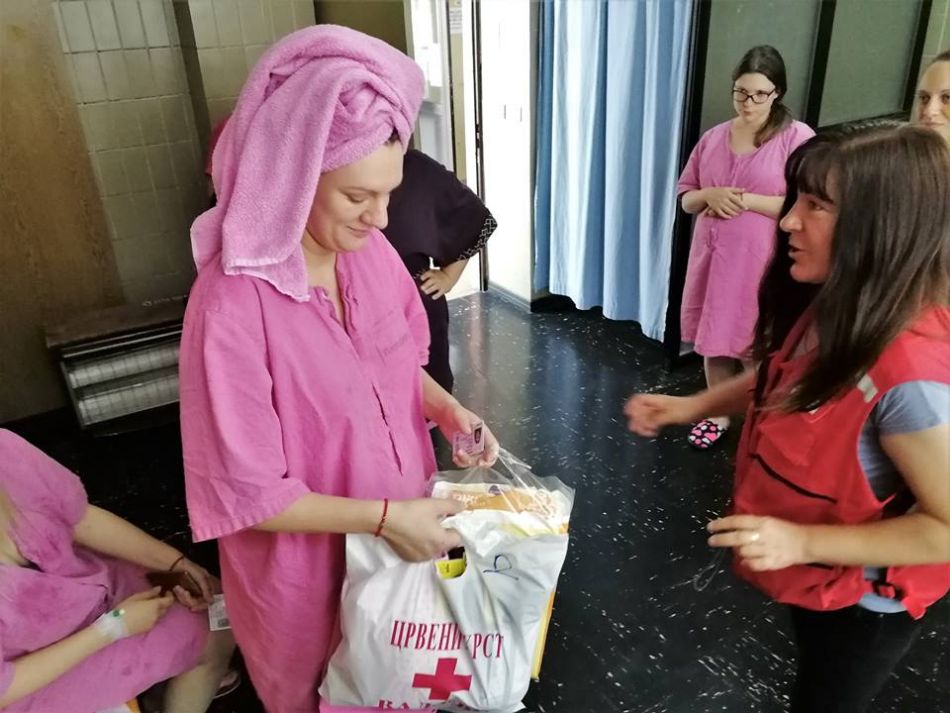 21.05.2018. – NEDELjA CRVENOG KRSTA – Završena podela „Paketa za novorođenu bebu“ za sve bebe rođene u nedelji Crvenog krsta od 08.do 15.maja.