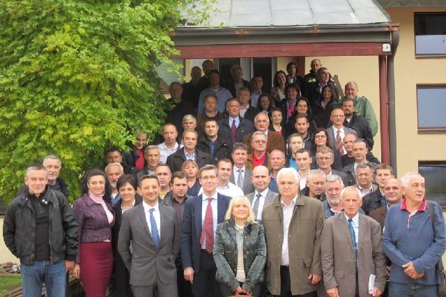 21 oktobra 2016, - U istraživačkoj stanici Petnica - Jednodnevni seminar na temu ''Smanjenje rizika od elementarnih nepogoda u opštinama zapadne Srbije''.