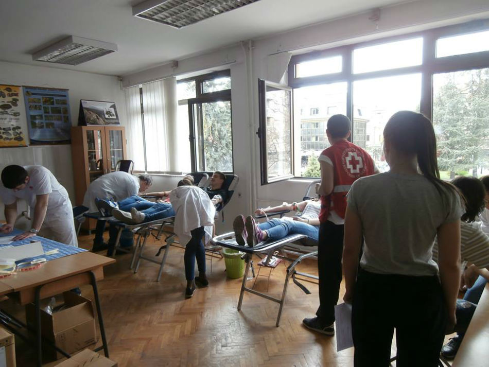 30.03.2017. – Završena PROLEĆNA AKCIJA DDK u srednjim školama – Valjevska gimnazija – 65 jedinica krvi