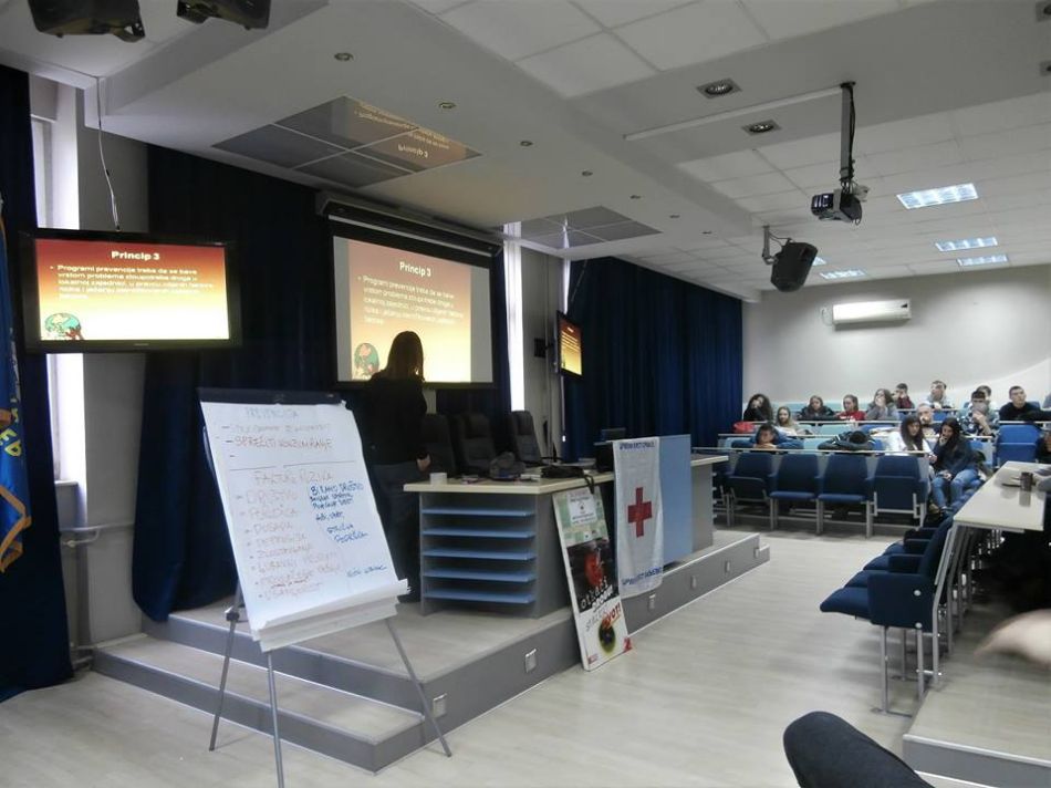 NARKOMANIJA - PREVENCIJA ZLOUPOTREBE PSIHOAKTIVNMIH SUPSTANCI U TEHNIČKOJ ŠKOLI VALJEVO – tribina i predavanje – prisustvovalo 84 učenika i 3 profesora